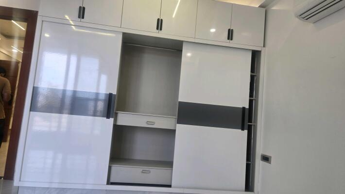 4 BHK Builder Floor in Sector 14, Gurgaon