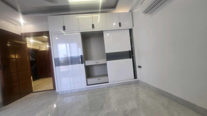 4 BHK Builder Floor in Sector 14, Gurgaon