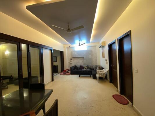 5 Bedroom House in Sector 4, Gurgaon