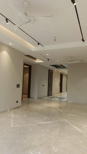 4 BHK Builder Floor in Anand Niketan, Delhi