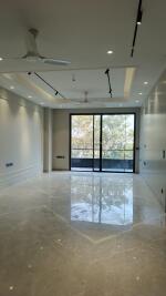 4 BHK Builder Floor in Anand Niketan, Delhi