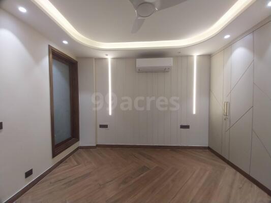 4 BHK Builder Floor in Greater Kailash, Delhi