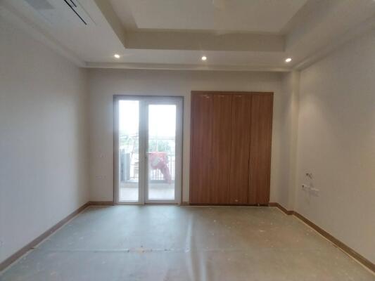 4 BHK Builder Floor in South Extension 2, Delhi