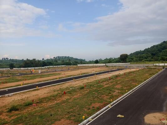 Residential land / Plot in Siruseri, Chennai