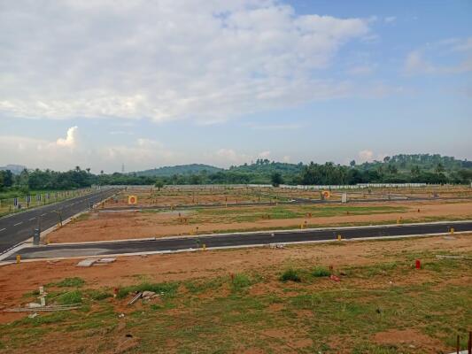 Residential land / Plot in Siruseri, Chennai