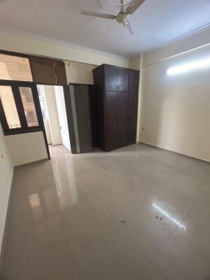 2 BHK Flat in Ahinsa Khand 2, Ghaziabad