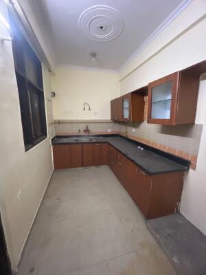 2 BHK Flat in Ahinsa Khand 2, Ghaziabad