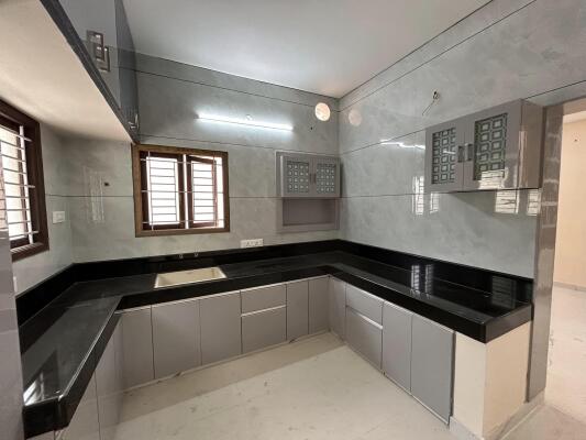 2 BHK Flat in Thirumullaivoyal, Chennai