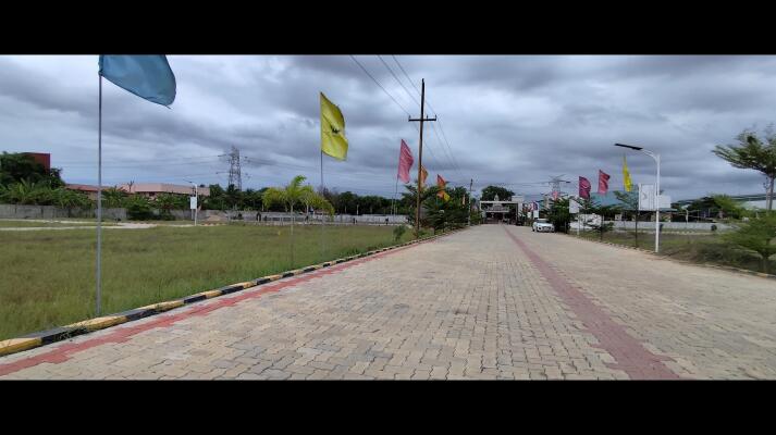 Residential land / Plot in Red Hills, Chennai