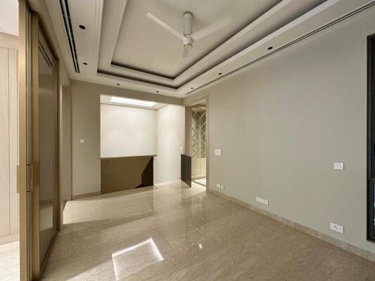 4 BHK Builder Floor in Panchsheel Enclave, Delhi