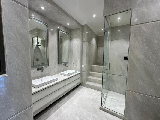 4 BHK Builder Floor in Panchsheel Enclave, Delhi