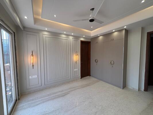 4 BHK Builder Floor in Sector 14, Gurgaon