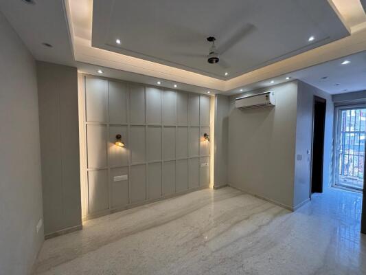 4 BHK Builder Floor in Sector 14, Gurgaon