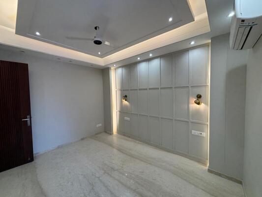 4 BHK Builder Floor in Sector 14, Gurgaon