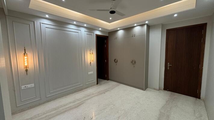 4 BHK Builder Floor in Sector 14, Gurgaon