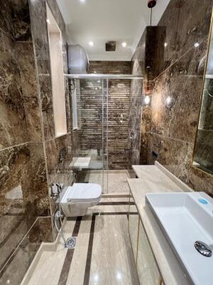 4 BHK Builder Floor in Sector 14, Gurgaon