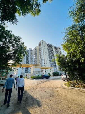 3 BHK Flat in Sector-35 Sohna, Gurgaon