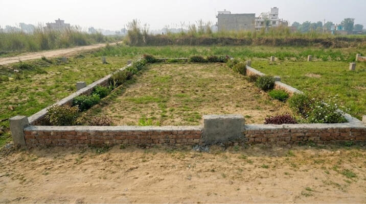 Residential land / Plot in Jhalwa, Allahabad
