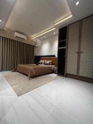2 BHK Flat in Ghatkopar East, Mumbai