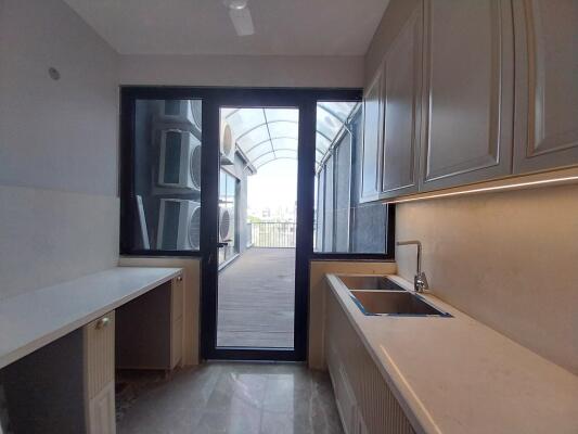 4 BHK Builder Floor in DLF Phase 1, Gurgaon