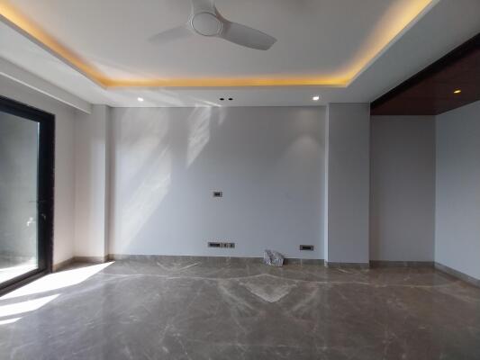4 BHK Builder Floor in DLF Phase 1, Gurgaon