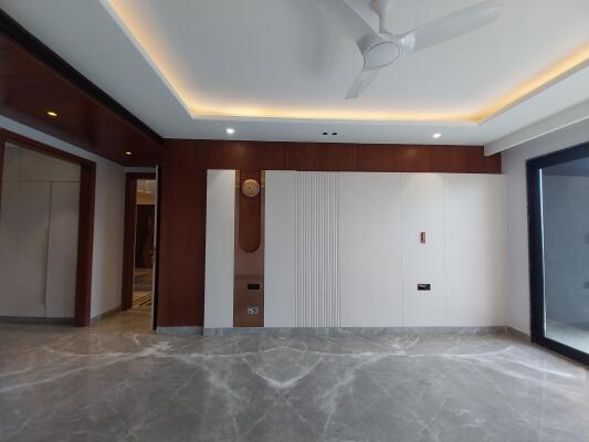 4 BHK Builder Floor in DLF Phase 1, Gurgaon