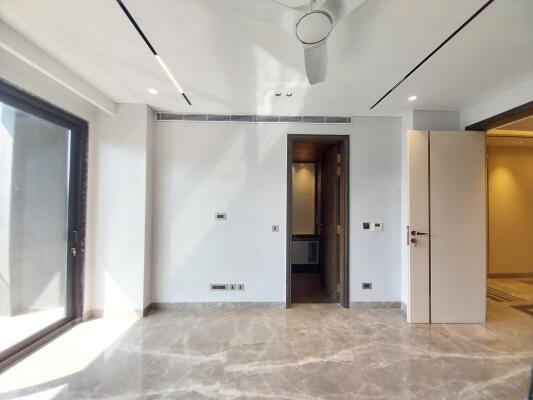 4 BHK Builder Floor in DLF Phase 1, Gurgaon