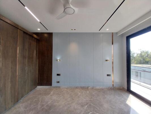 4 BHK Builder Floor in DLF Phase 1, Gurgaon