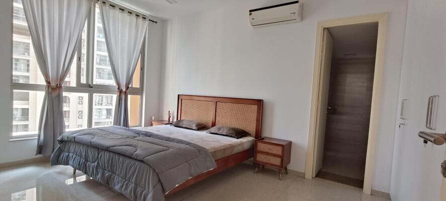 3 BHK Flat in Hiranandani Estate, Thane