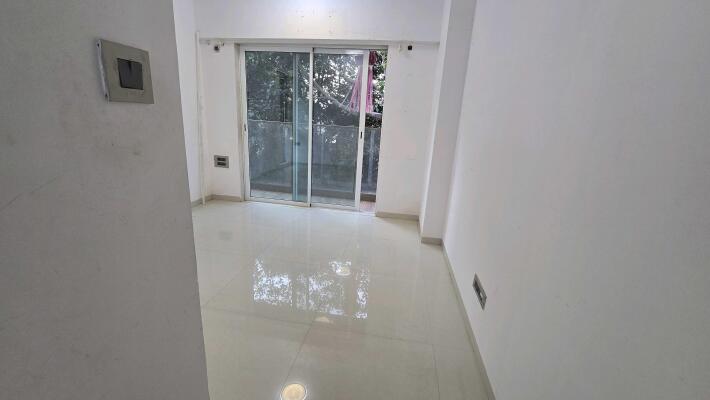 2 BHK Flat in Shivaji Park, Dadar
