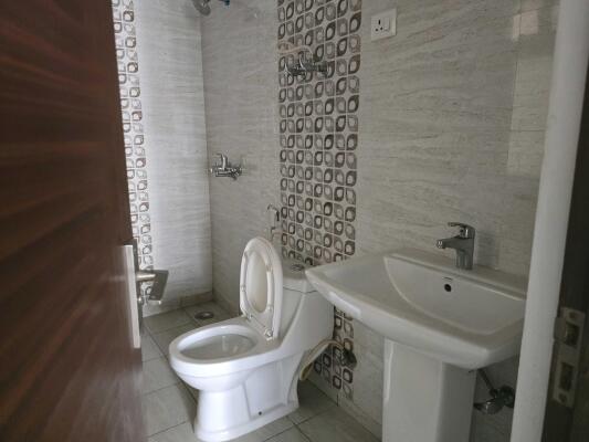 3 BHK Flat in Sector 143, Noida