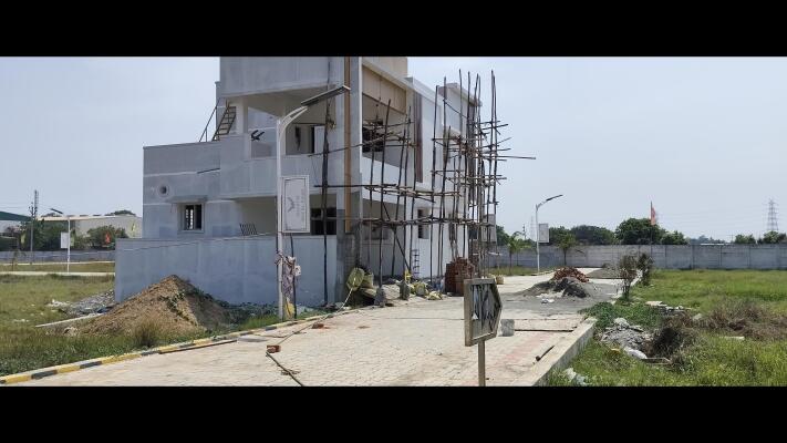 Residential land / Plot in Red Hills, Chennai
