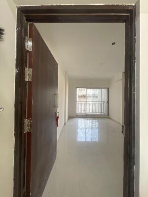 2 BHK Flat in Anand Nagar, Thane