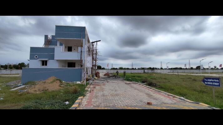 Residential land / Plot in Red Hills, Chennai