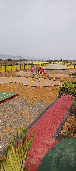 Residential land / Plot in Penamaluru, Vijayawada