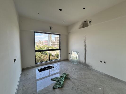 2 BHK Flat in Malad West, Mumbai