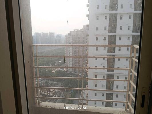 3 BHK Flat in Sector 137, Noida