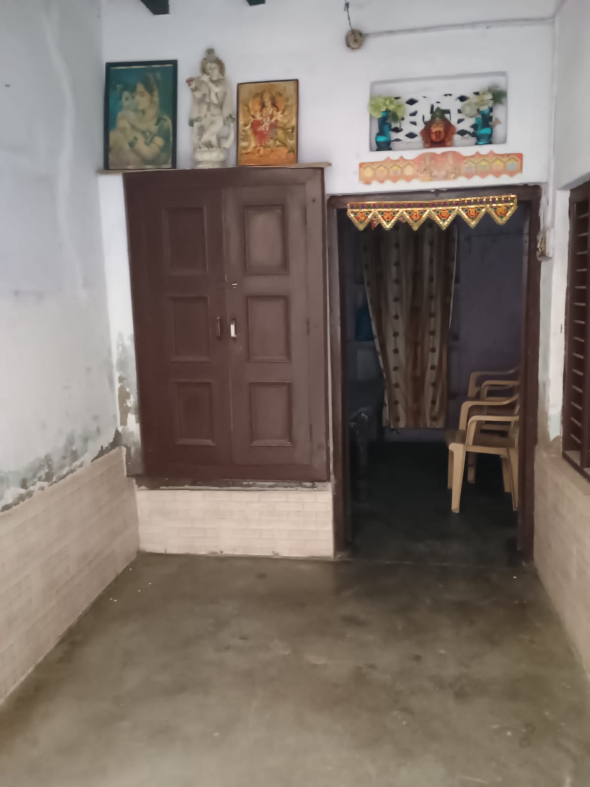 old independent house