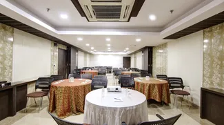 Cheapest Coworking Space in Noida — Perfect for Client Meetings